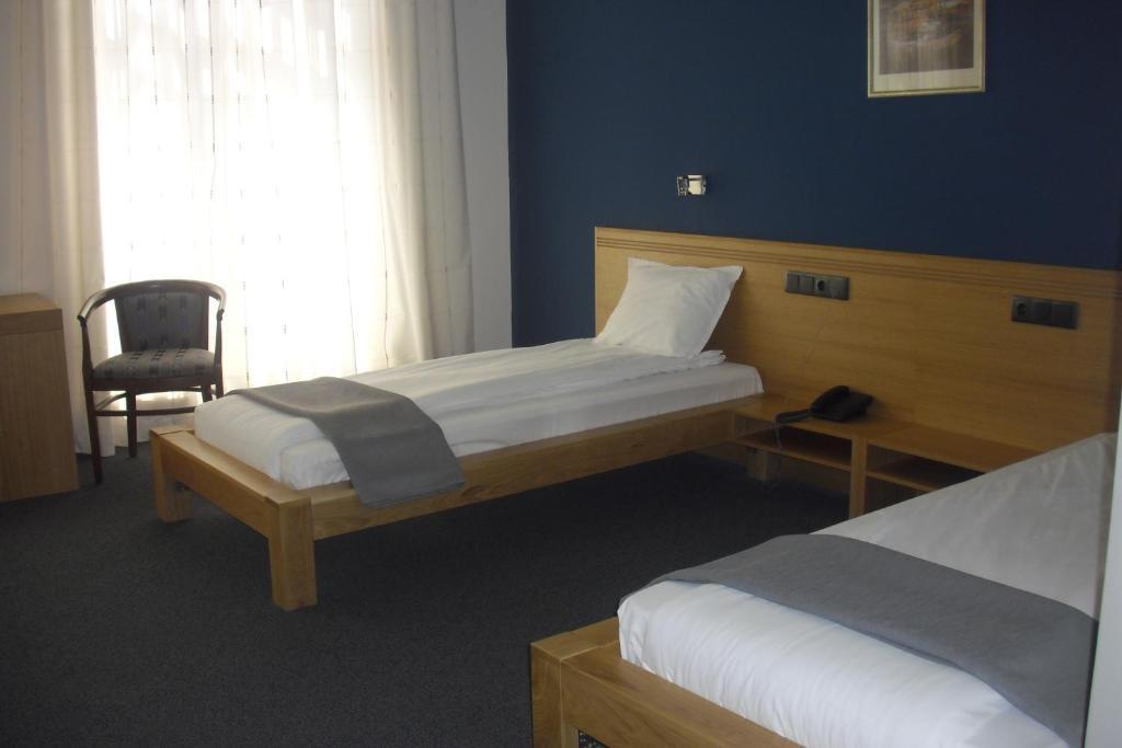 Universal Hotel Dupnica Pokoj fotografie