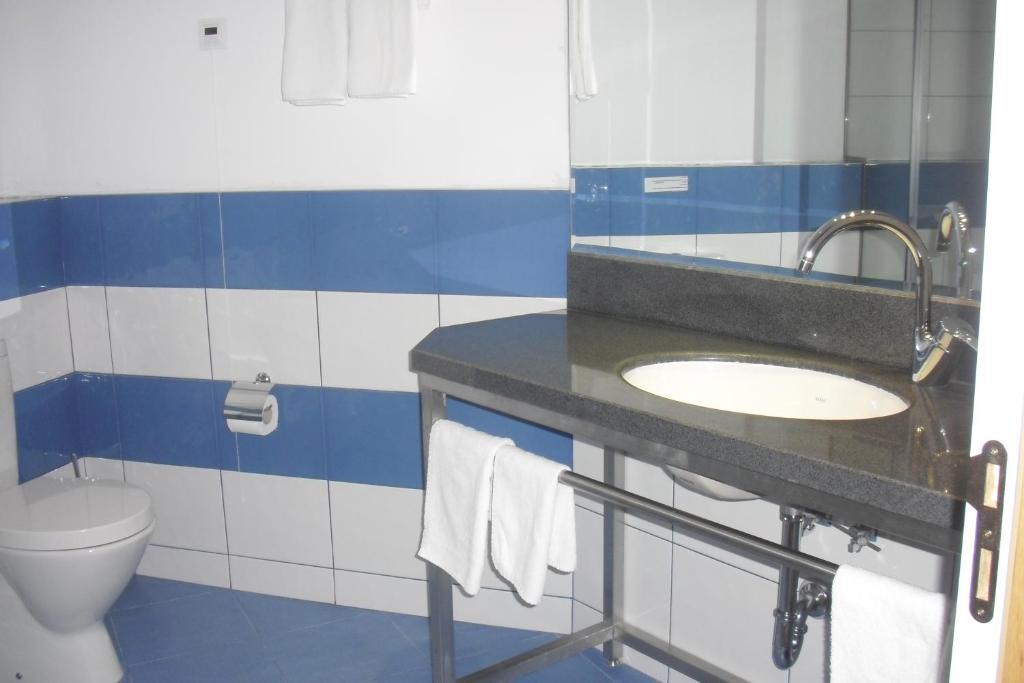 Universal Hotel Dupnica Pokoj fotografie