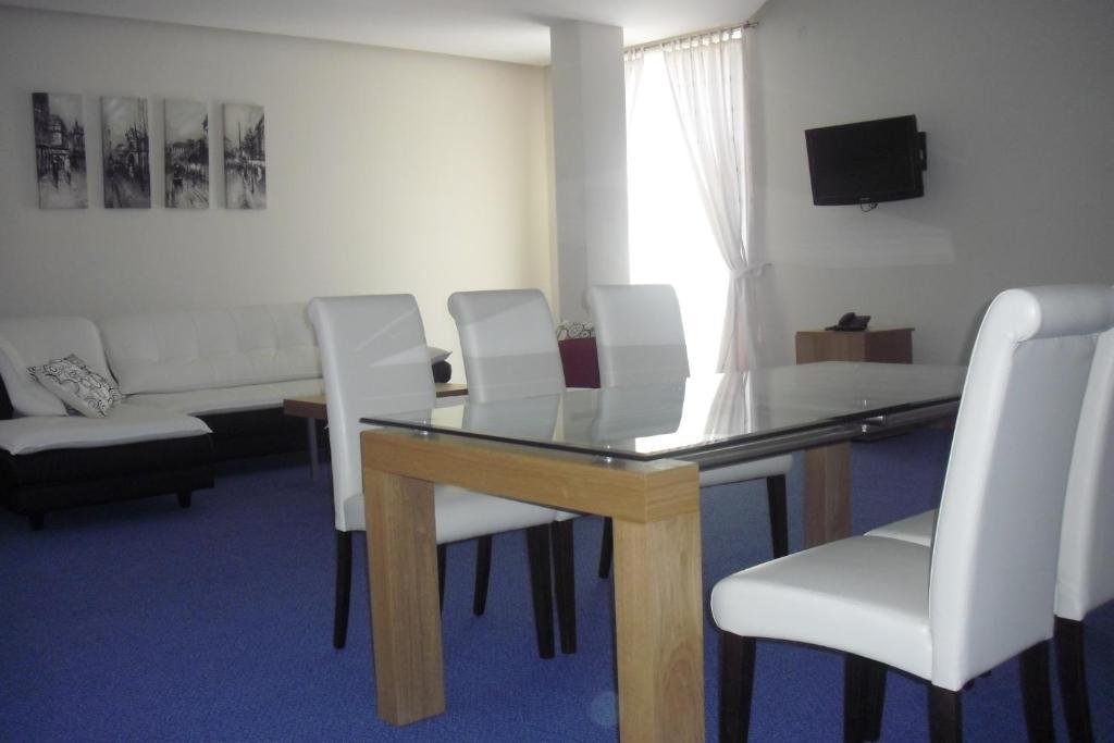 Universal Hotel Dupnica Pokoj fotografie